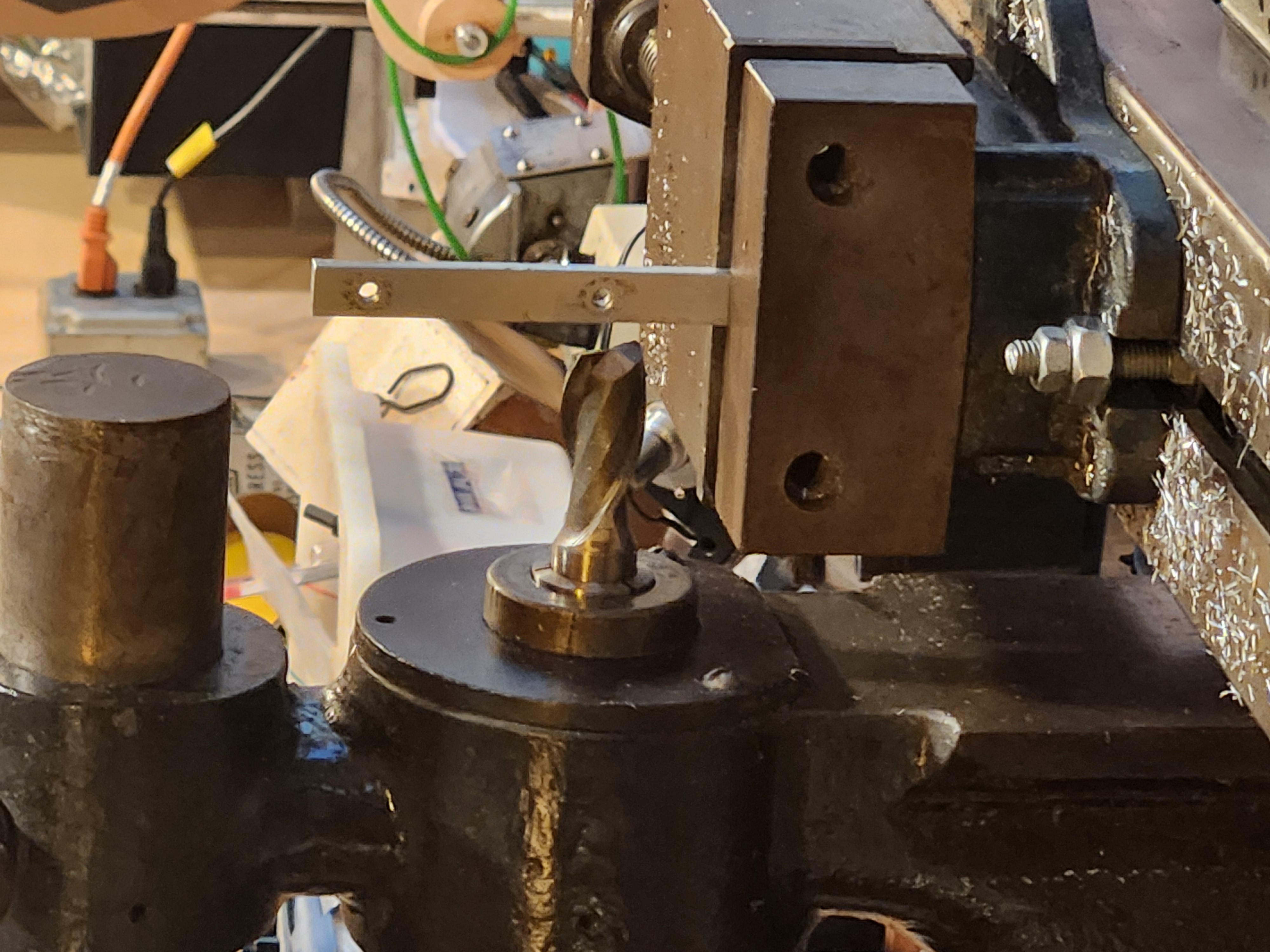 Cutting bearing seats and drilling main hole